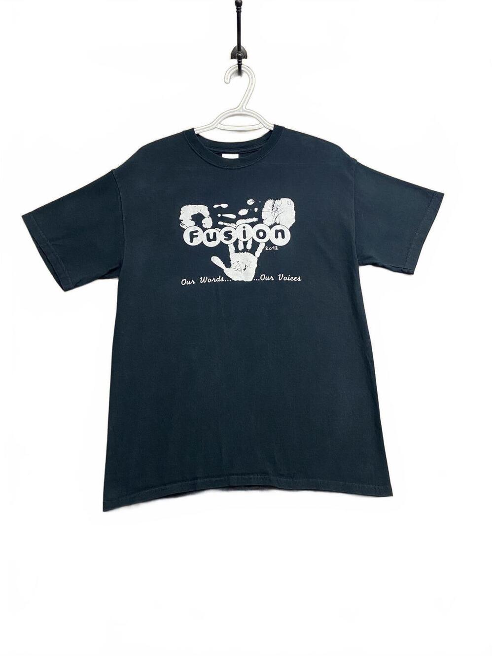 Fusion Graphic Black T-Shirt with Handprint Design On Gildan Tag Size Medium